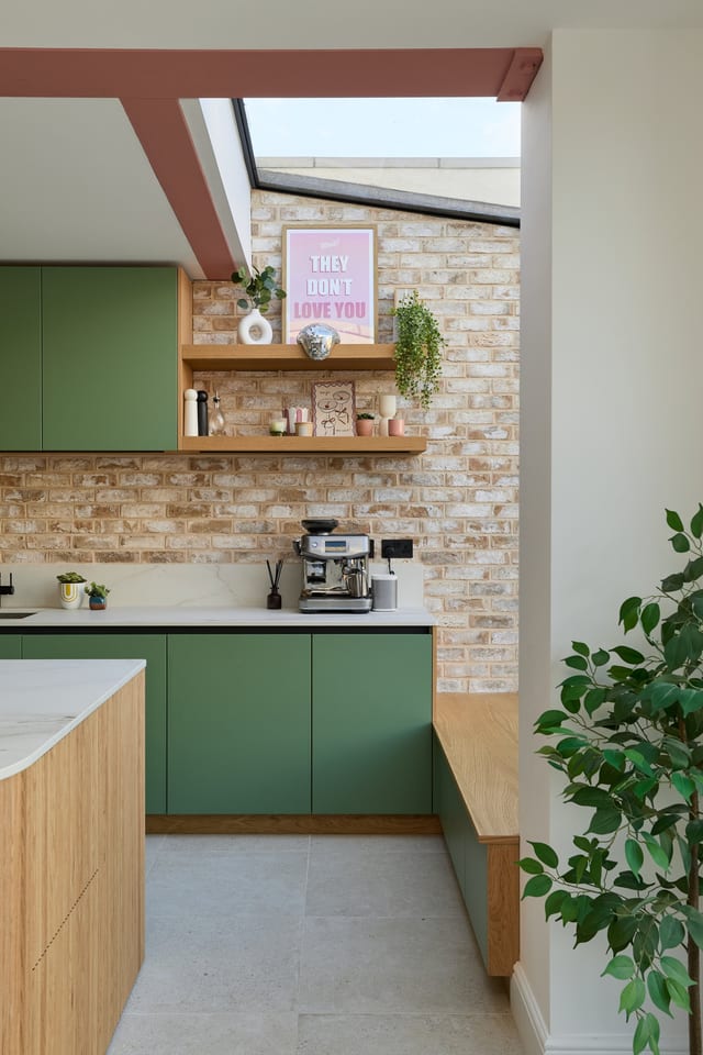 West Wickham Colour & Reeded Oak Kitchen