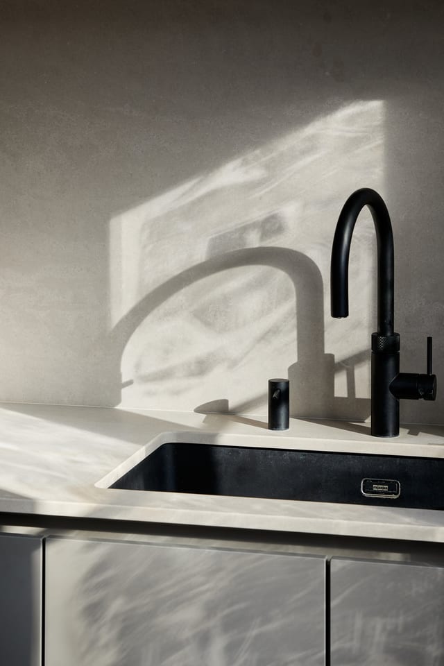 Purley Fenix Taupe & Concrete-Effect Kitchen